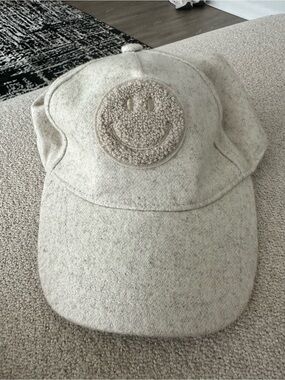 Steve Madden Black Logo Tag Hat
